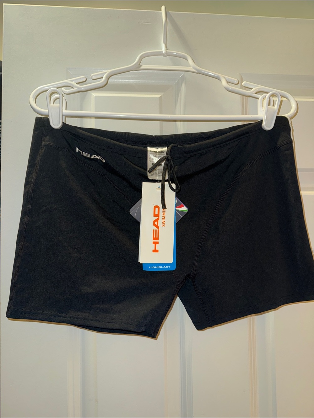 HEAD Men’s Black square cut Swim Shorts brand new with tags in original box.